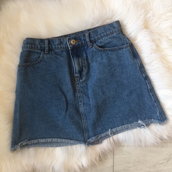 Brandy Melville Dresses & Skirts - FINAL DAY! 🥳 Brandy Melville/JOHN GALT skirt